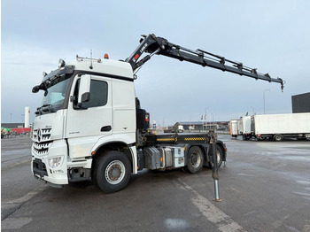 Tovornjak z dvigalom MERCEDES-BENZ Arocs 2648