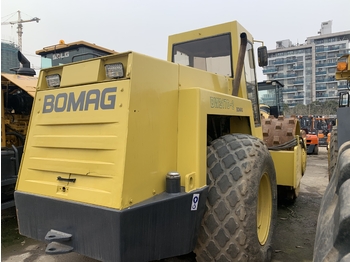 Valjar BOMAG BW217D-2: slika 4