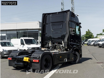 Vlačilec Mercedes-Benz Actros 1833 Actros 4X2 GigaSpace Retarder 2xTanks LED ACC Navi: slika 3