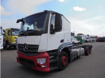 Tovornjak avtotransporter MERCEDES-BENZ Actros