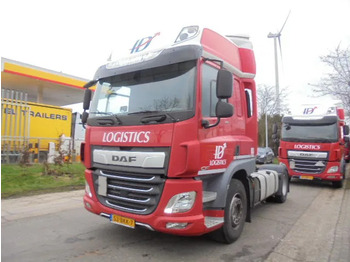 Vlačilec DAF CF 410