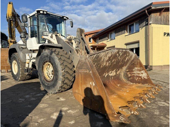 Kolesni nakladalec Volvo L120H: slika 4