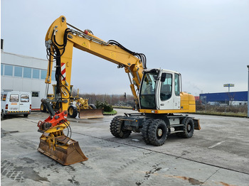 Gradbeni stroj LIEBHERR A 316