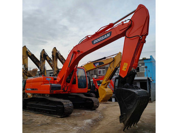 Bager DOOSAN DH220