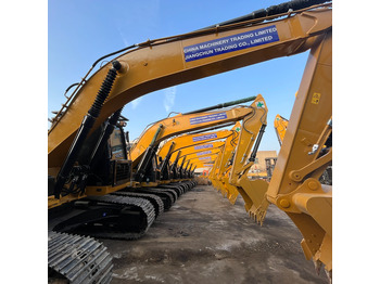 Bager CATERPILLAR 320D2