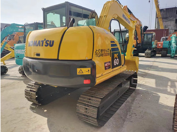 Mini bager KOMATSU PC60-8