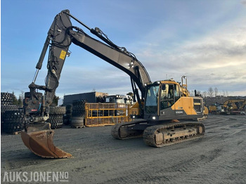 Bager VOLVO EC220