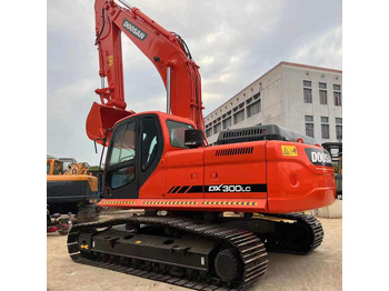 Bager goseničar Original Korea Doosan Used Excavator 30 Ton Doosan DX300LC Crawler Excavator For Sale: slika 4