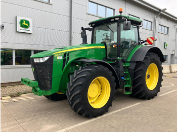 Traktor JOHN DEERE 8400