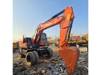 Bager na kolesih Doosan DX150W-9C: slika 4