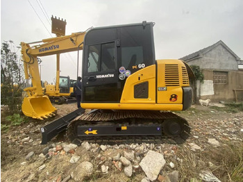 Mini bager KOMATSU PC60-8