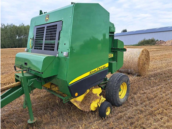 Balirka za okrogle bale JOHN DEERE