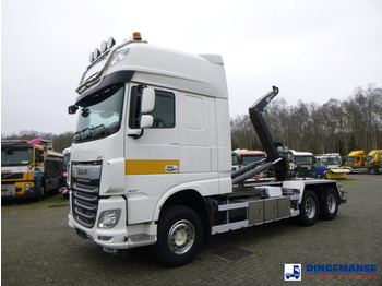 Kotalni prekucni tovornjak DAF XF 530