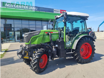 Traktor FENDT 211 Vario