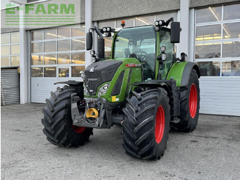 Traktor FENDT 724 Vario