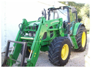 Traktor JOHN DEERE 6530