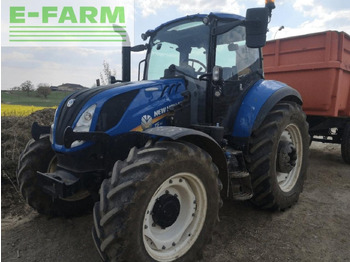 Traktor NEW HOLLAND T5