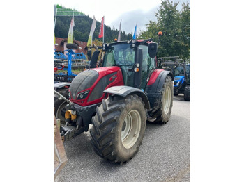 Traktor VALTRA N154