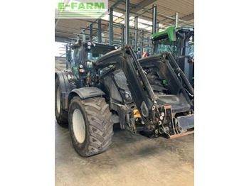 Traktor VALTRA N174