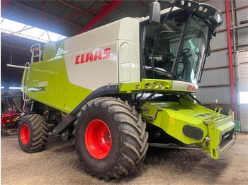 Kombajn harvester CLAAS