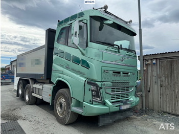 Tovornjak prekucnik VOLVO FH16 750