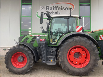 Traktor FENDT 724 Vario