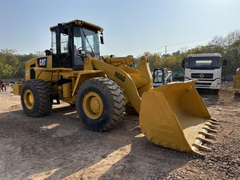 Kolesni nakladalec CATERPILLAR 966G