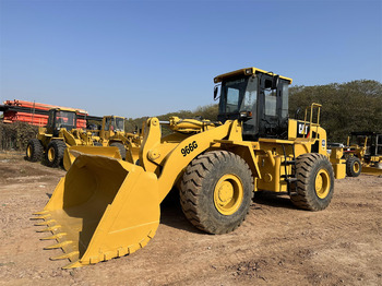 Kolesni nakladalec CATERPILLAR 966G