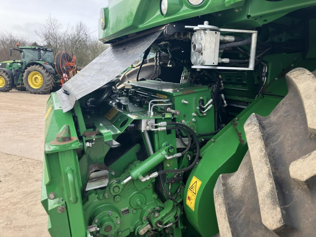 Kombajn za krmo John Deere 8400: slika 29