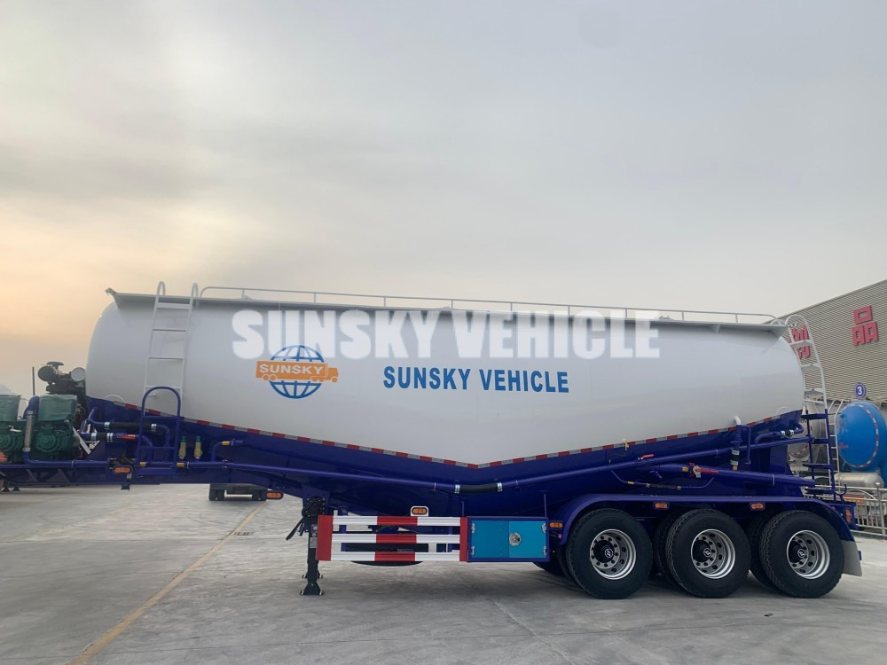 Nov Polprikolica cisterna za transport cementa SUNSKY bulk cement trailer: slika 10