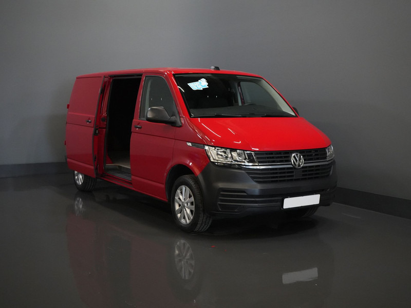 Furgon Volkswagen Transporter 2.0 TDI L2 BPM VRIJ! Ready2Go Carplay/ Standkachel/ Cruise/ Trekhaak: slika 8