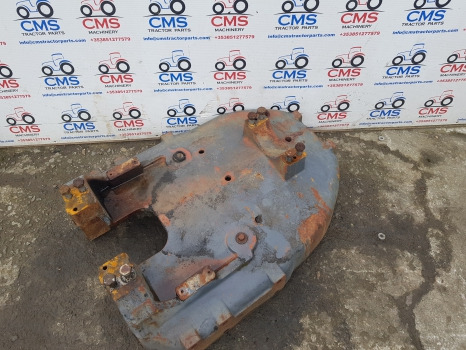 Vzmetenje New Holland Tm125, Tm135, Tm150, Tm165 Front Axle Supersteer Bolster 82018594: slika 7