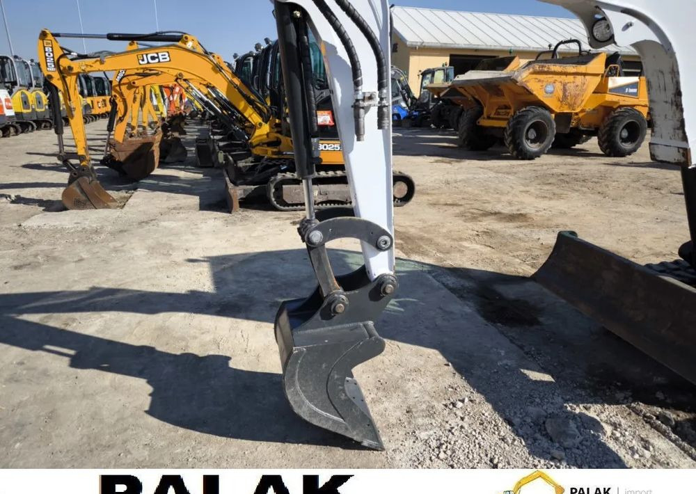 Mini bager Bobcat Mini koparka Bobcat  E 26, 2023 rok: slika 15