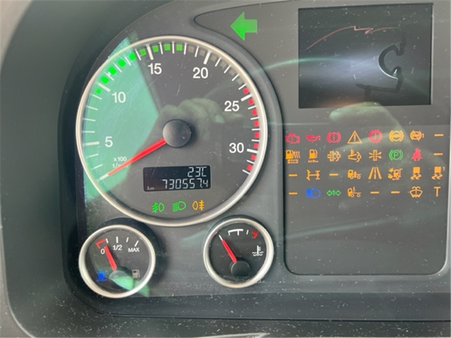 Vlačilec MAN TGX 18.460: slika 9 Vlačilec MAN TGX 18.460: slika 9