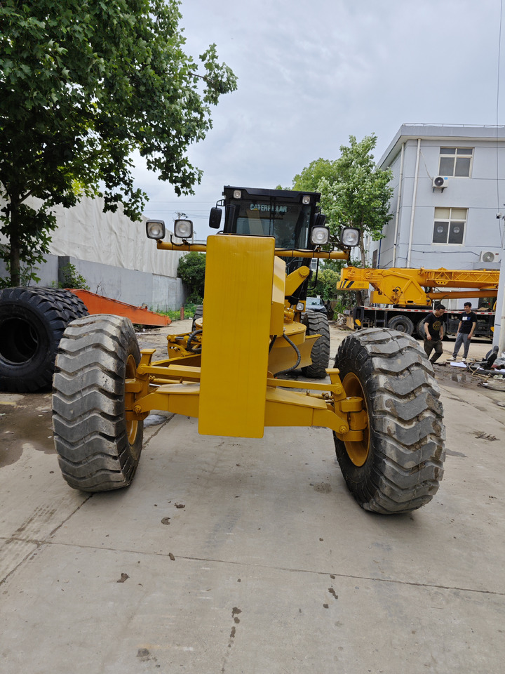 Greder CATERPILLAR 160h: slika 6