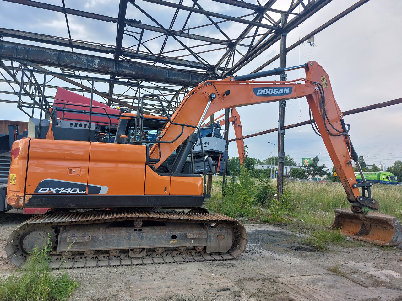 Bager goseničar DOOSAN DX140LC-5: slika 8