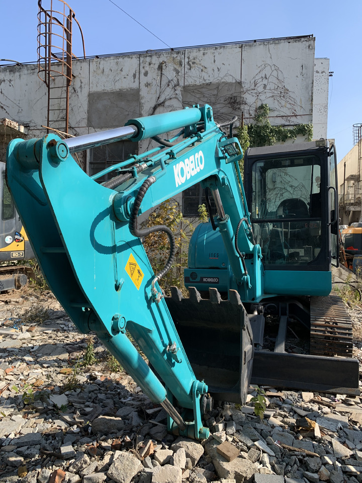 Gradbeni stroj KOBELCO SK60: slika 9