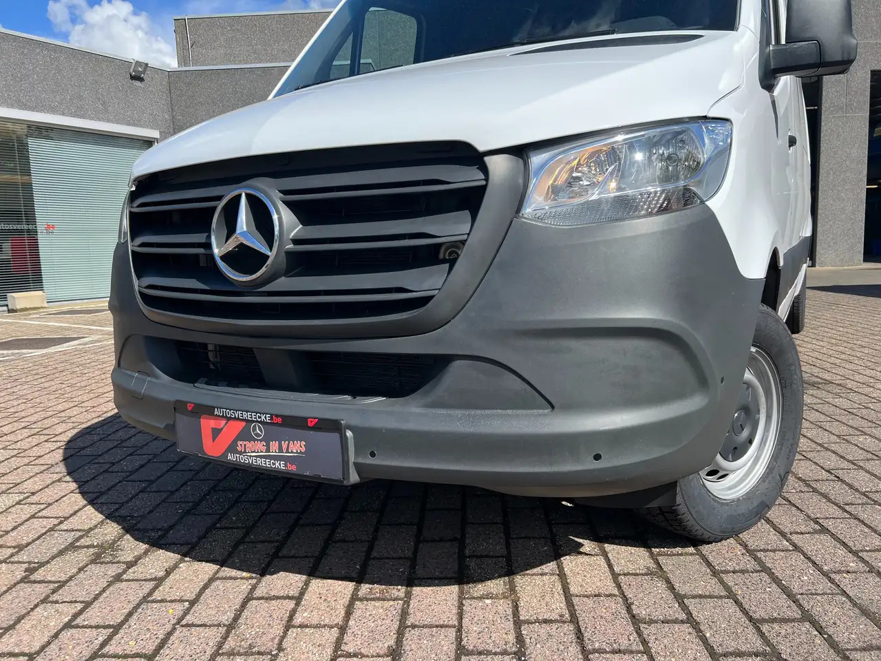 Furgon Mercedes-Benz Sprinter 317 L3H2 (39.750ex) 3.5T SLEEP|CARPLAY|CAMERA|PTS: slika 21