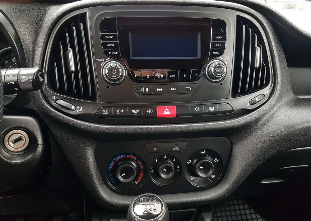 Avtomobil Fiat Doblo 1.6 Multijet 16V Easy: slika 10