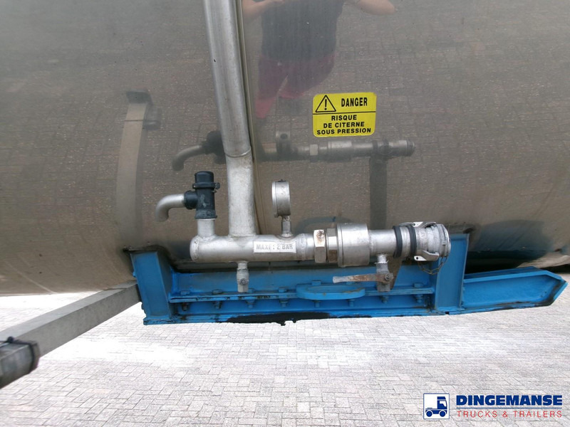 Polprikolica cisterna Magyar Chemical tank inox 32.5m3 / 1 comp: slika 8 Polprikolica cisterna Magyar Chemical tank inox 32.5m3 / 1 comp: slika 8