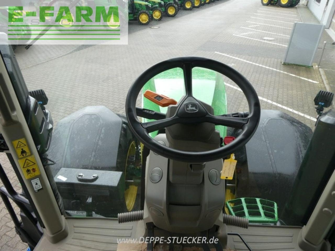 Traktor John Deere 7r330: slika 13