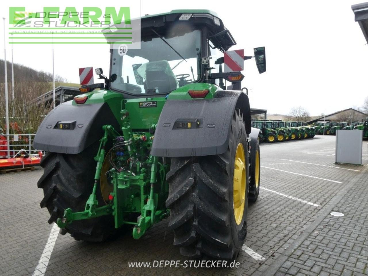 Traktor John Deere 7r330: slika 6