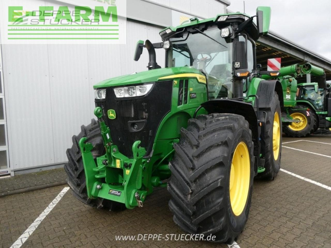 Traktor John Deere 7r330: slika 9