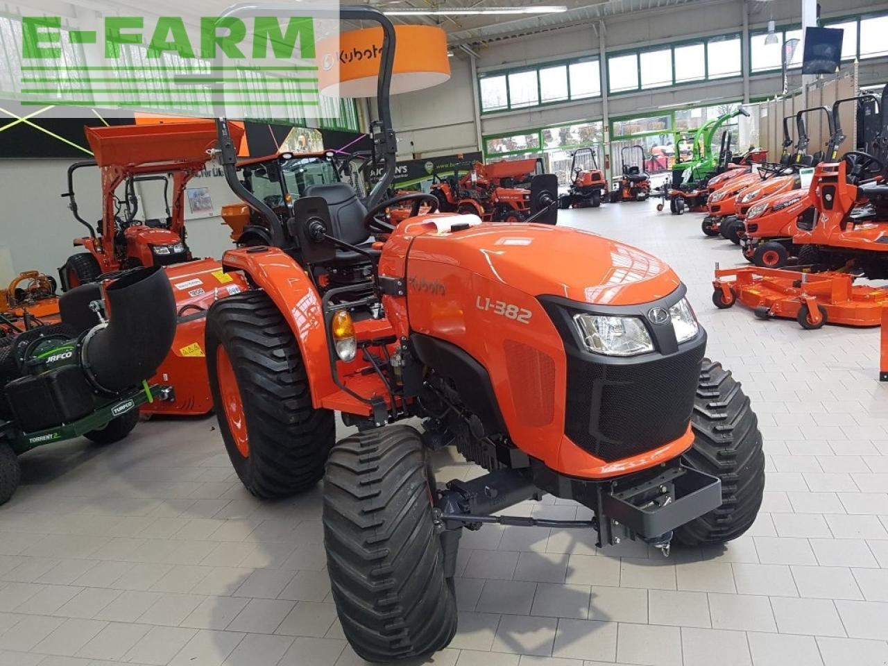 Traktor Kubota l1-382 h: slika 12