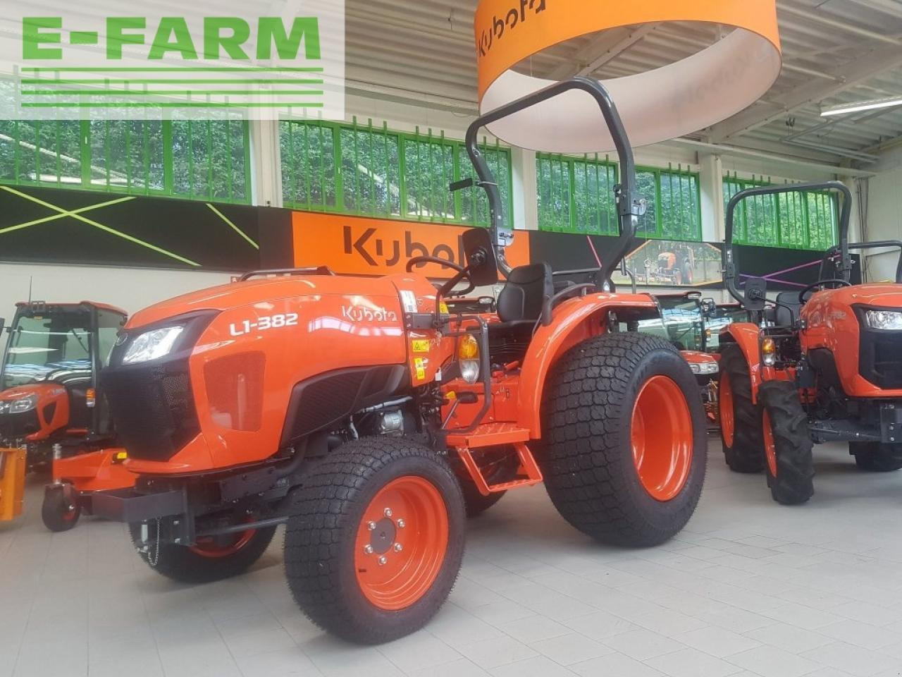 Traktor Kubota l1-382 h: slika 10