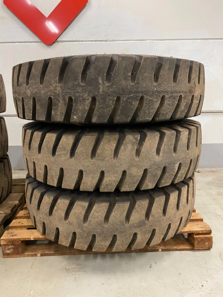 Kompletno kolo za Oprema za rokovanje z materiali - ADVANCE 12.00 - 20 Air tyre with rim NEW: slika 8