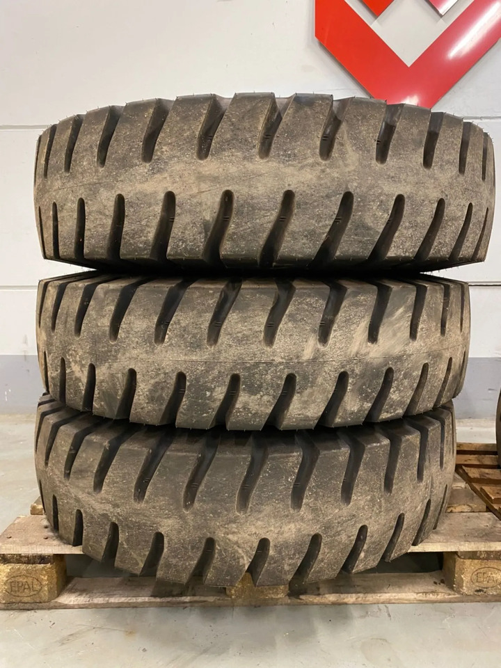 Kompletno kolo za Oprema za rokovanje z materiali - ADVANCE 12.00 - 20 Air tyre with rim NEW: slika 7