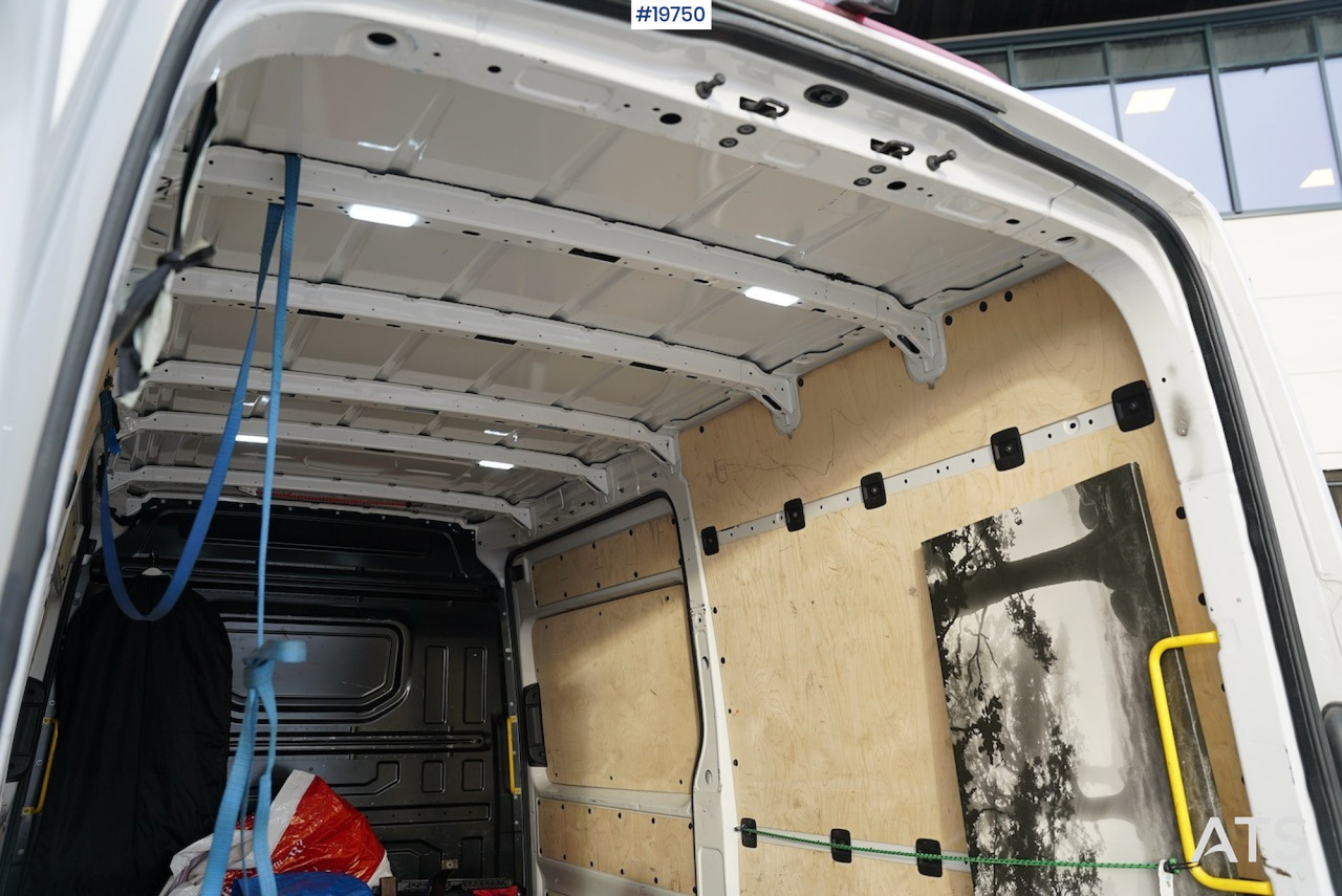 Furgon Volkswagen Crafter 4 motion: slika 20