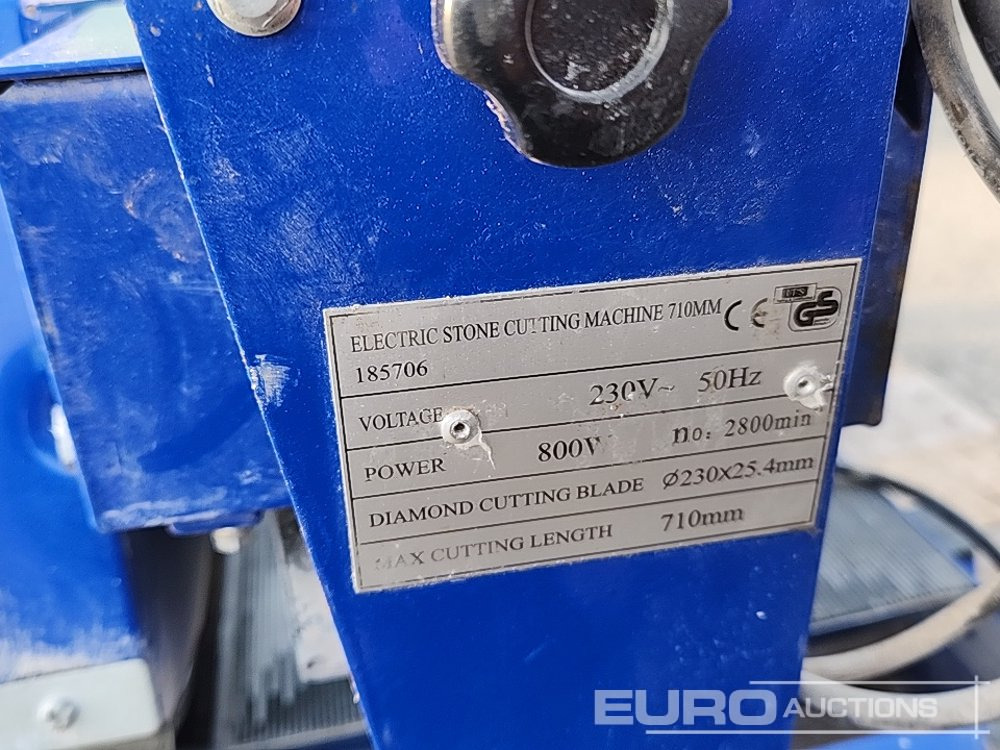 Gradbena oprema Electric Stone Cutting Machine 710mm 230Volts: slika 8