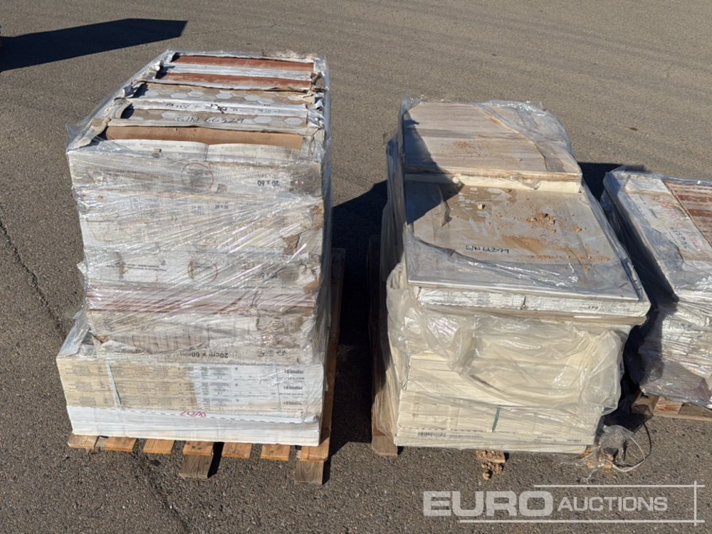 Gradbena oprema Unused Pallet of Tiles ( 4 Of): slika 7